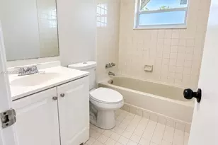 10132 W Indigo St, Miami, FL 33157 - Photo 12