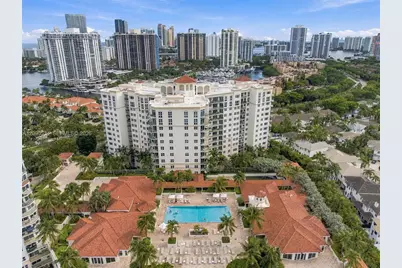 19900 E Country Club Dr #116, Aventura, FL 33180 - Photo 1