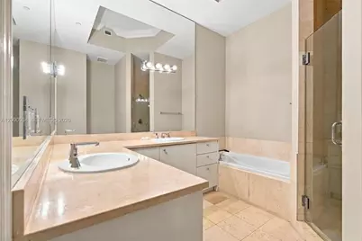 19900 E Country Club Dr #116, Aventura, FL 33180 - Photo 14