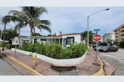 7801 Byron Ave #B, Miami Beach, FL 33141 - Photo 2