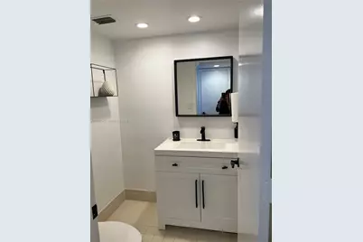 141 SW 96th Ter #305, Plantation, FL 33324 - Photo 6