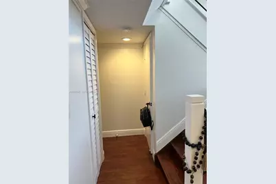 141 SW 96th Ter #305, Plantation, FL 33324 - Photo 4
