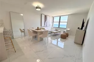 2899 Collins Ave, Miami Beach, FL 33140 - Photo 2