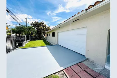201 SW 40th Ave, Miami, FL 33134 - Photo 6