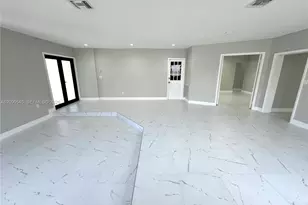 201 SW 40th Ave, Miami, FL 33134 - Photo 10