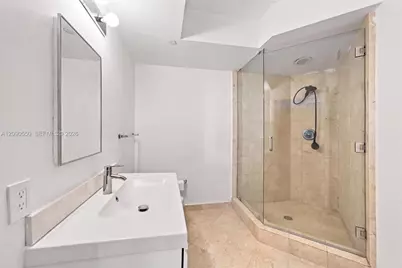 6365 Collins Ave #1103, Miami Beach, FL 33141 - Photo 22