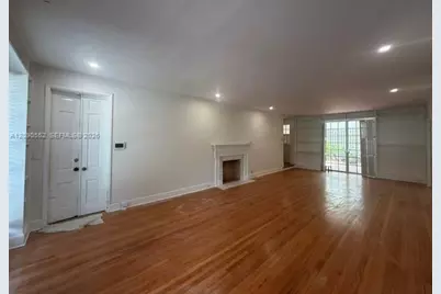 2805 Segovia St, Coral Gables, FL 33134 - Photo 4