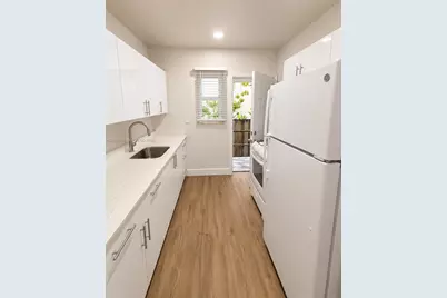 1537 Jefferson Ave #9, Miami Beach, FL 33139 - Photo 4