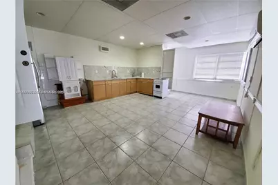 140 Iroquois St #A, Miami Springs, FL 33166 - Photo 20