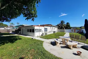 140 Iroquois St, Miami Springs, FL 33166 - Photo 6