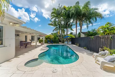 10420 SW 99th St, Miami, FL 33176 - Photo 40