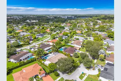 10420 SW 99th St, Miami, FL 33176 - Photo 54
