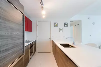 1100 S Miami Ave #2009, Miami, FL 33130 - Photo 6