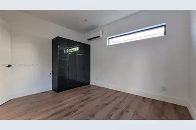 419 78th St #1, Miami Beach, FL 33141 - Photo 6
