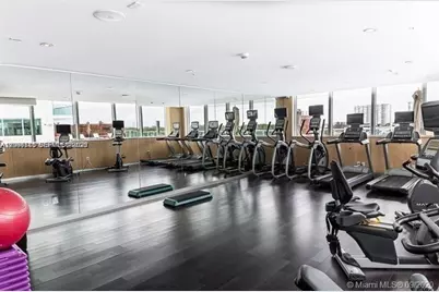 400 Sunny Isles Blvd #1719, Sunny Isles Beach, FL 33160 - Photo 26