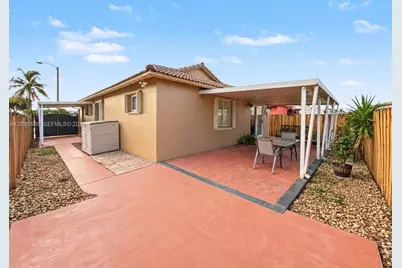 12711 NW 99th Pl, Hialeah Gardens, FL 33018 - Photo 30