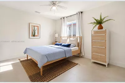 38 NE 50th St, Miami, FL 33137 - Photo 8