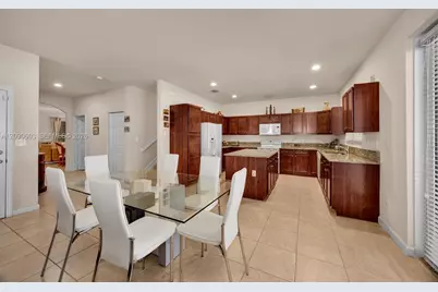 17161 SW 91st St, Miami, FL 33196 - Photo 14