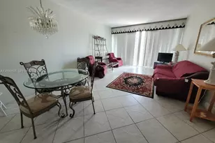 18041 Biscayne Blvd, Aventura, FL 33160 - Photo 2
