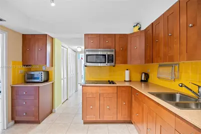 251 174th St #812, Sunny Isles Beach, FL 33160 - Photo 14