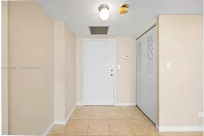 251 174th St #812, Sunny Isles Beach, FL 33160 - Photo 32