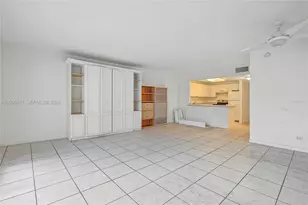 2301 Collins Ave, Miami Beach, FL 33139 - Photo 12