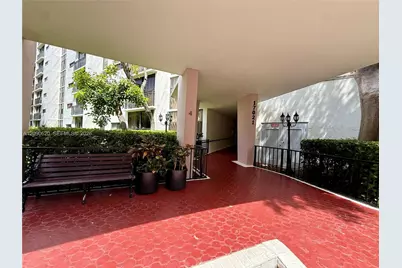 17021 N Bay Rd #1021, Sunny Isles Beach, FL 33160 - Photo 14