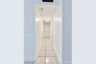 816 NW 87th Ave #203, Miami, FL 33172 - Photo 6