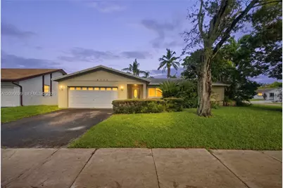 6700 NW 22nd Ter, Fort Lauderdale, FL 33309 - Photo 1