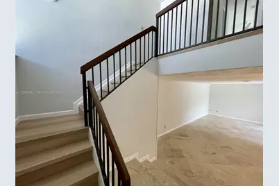 2160 Bayberry Dr #2160, Pembroke Pines, FL 33024 - Photo 12