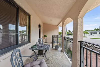 7911 SW 18th Ter, Miami, FL 33155 - Photo 2