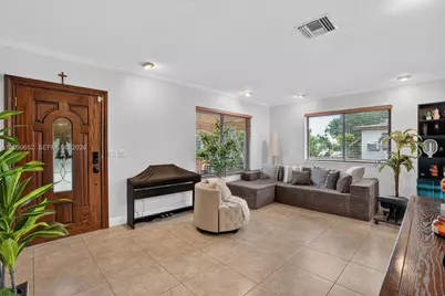 7911 SW 18th Ter, Miami, FL 33155 - Photo 4