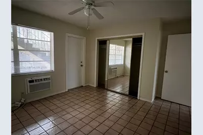 13 NE 2nd Ave #104, Dania Beach, FL 33004 - Photo 8