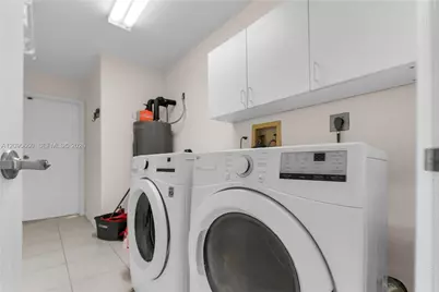 7915 SW 155th St, Palmetto Bay, FL 33157 - Photo 56