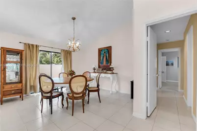 7915 SW 155th St, Palmetto Bay, FL 33157 - Photo 18