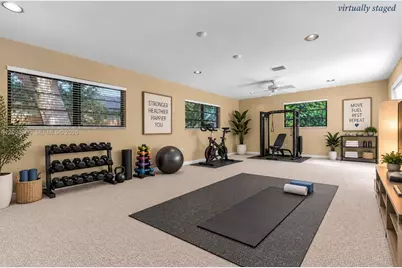 7915 SW 155th St, Palmetto Bay, FL 33157 - Photo 8