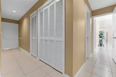 7915 SW 155th St, Palmetto Bay, FL 33157 - Photo 48