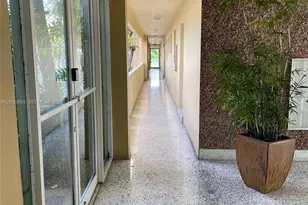 2690 SW 22nd Ave, Miami, FL 33133 - Photo 8