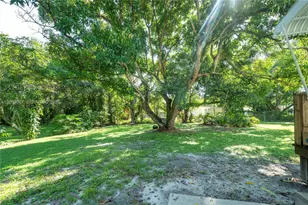 20 N Hibiscus Ct, Plantation, FL 33317 - Photo 30