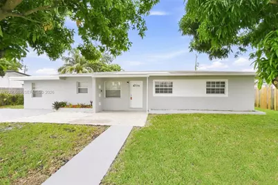 3951 NW 173rd Ter, Miami Gardens, FL 33055 - Photo 2
