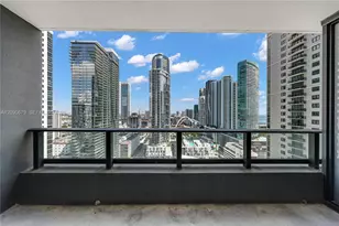 159 NE 6th St, Miami, FL 33132 - Photo 10