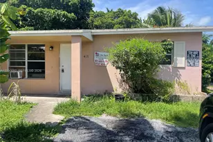 417 NW 40th St, Oakland Park, FL 33309 - Photo 1