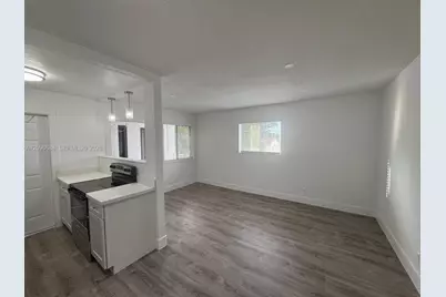 2325 Arthur St #10, Hollywood, FL 33020 - Photo 2