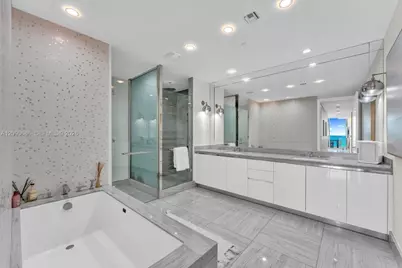 16901 Collins Ave #803, Sunny Isles Beach, FL 33160 - Photo 18
