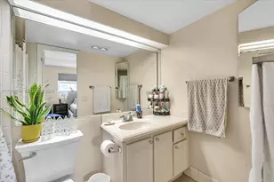 424 SE 10th St, Dania Beach, FL 33004 - Photo 22