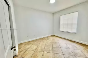 507 Belmont Ln, North Lauderdale, FL 33068 - Photo 10