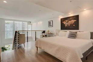 41 SE 5th St, Miami, FL 33131 - Photo 22