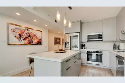 41 SE 5th St #2212, Miami, FL 33131 - Photo 8