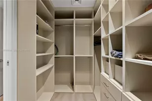 360 Ocean Dr, Key Biscayne, FL 33149 - Photo 10