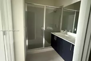 8286 NW 43 St, Doral, FL 33166 - Photo 24